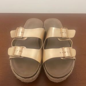 Torrid 10.5 WW Gold platform Birkenstock dupe